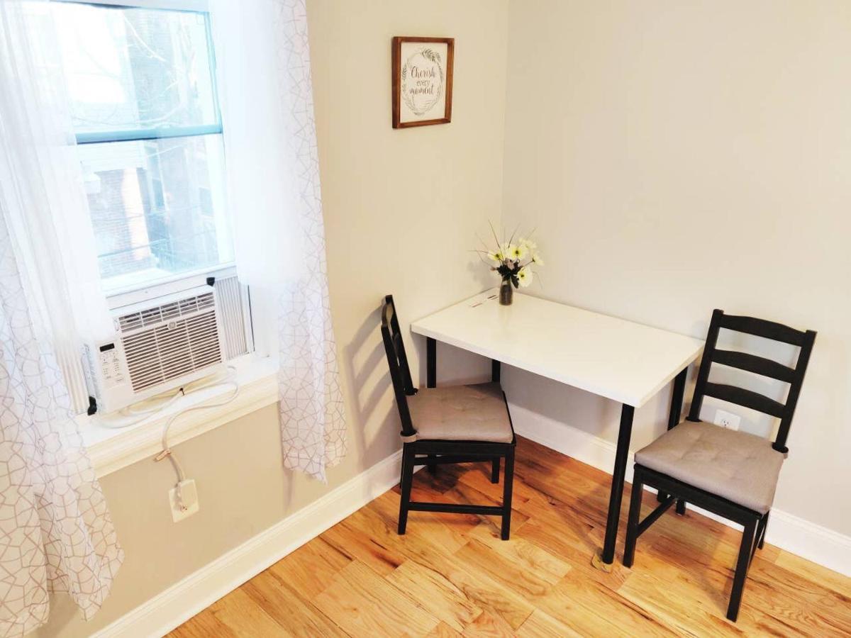 Cozier Guest House Filadelfia Esterno foto